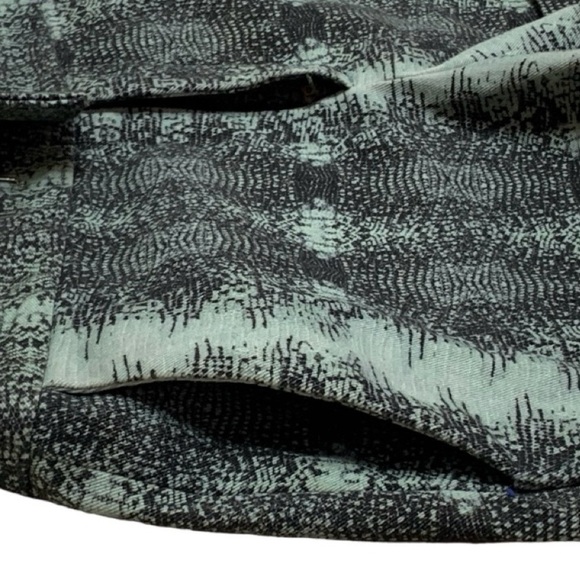 Derek Lam 10 Crosby Flat Front Cuffed Hem Shorts w/ Pockets Women’s Size 2 NEW - Picture 2 of 7